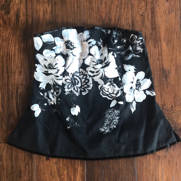 White House Black Market Tops - White House Black Market Strapless top